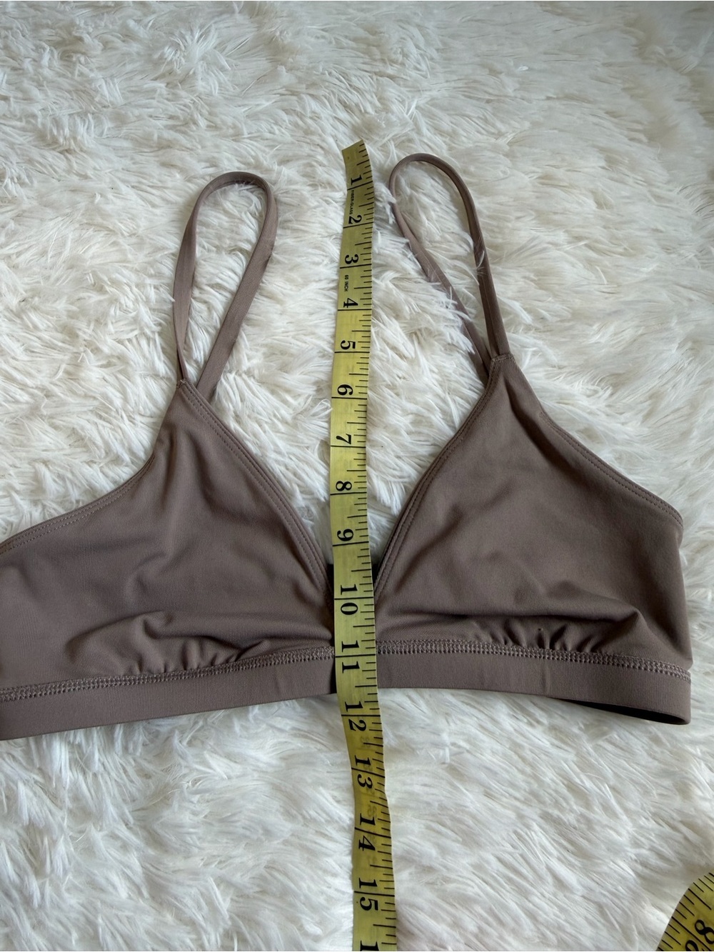 Aritzia Original Contour Amity Bralette - Picture 3 of 6